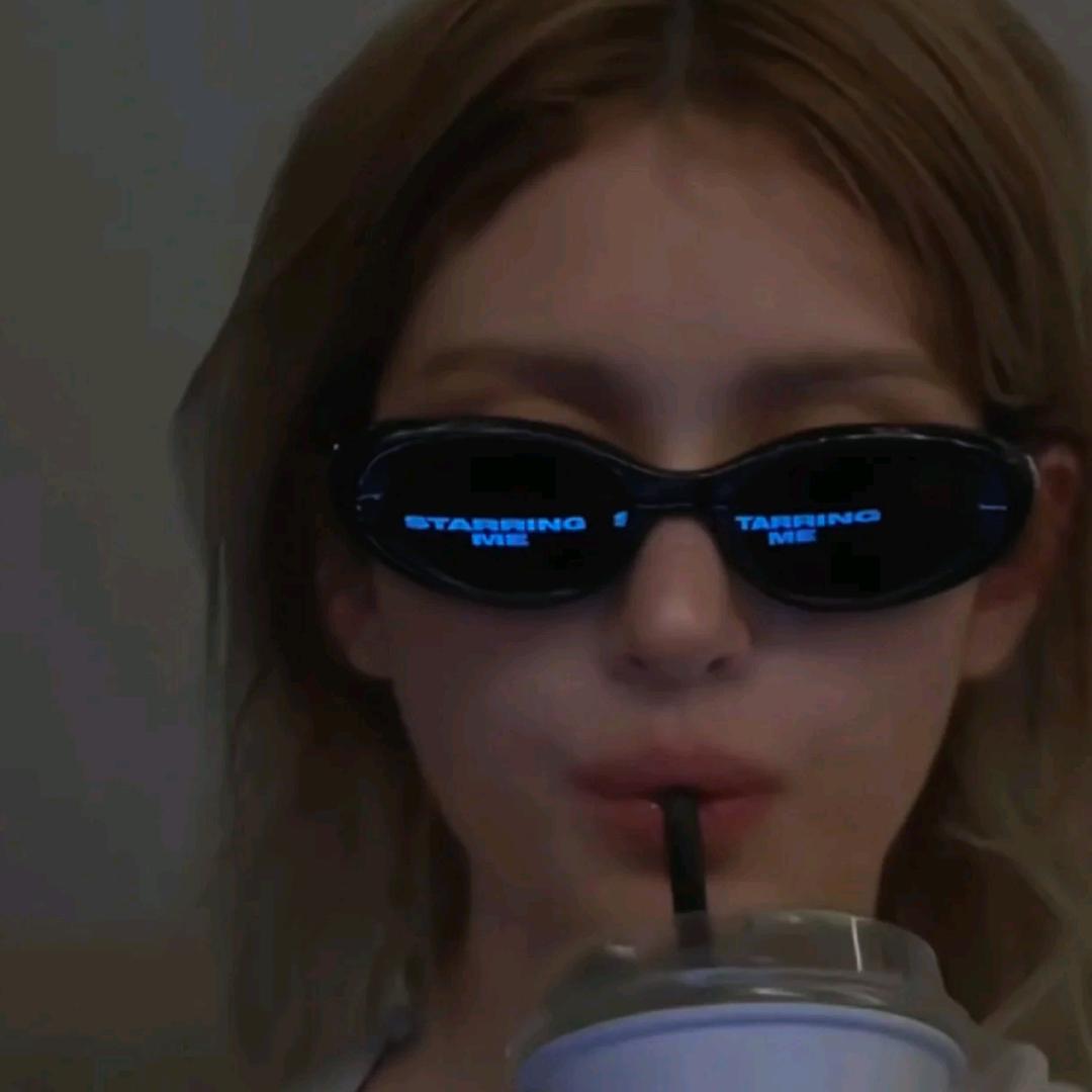 永远冲在磕cp第一线