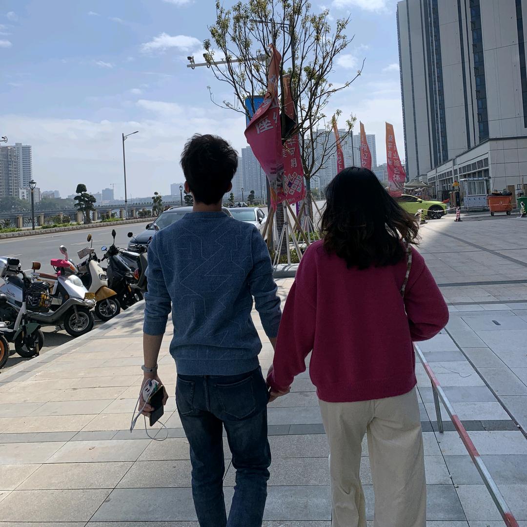 你睡觉流口水。