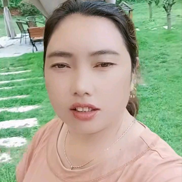 谁能借我一个肩膀