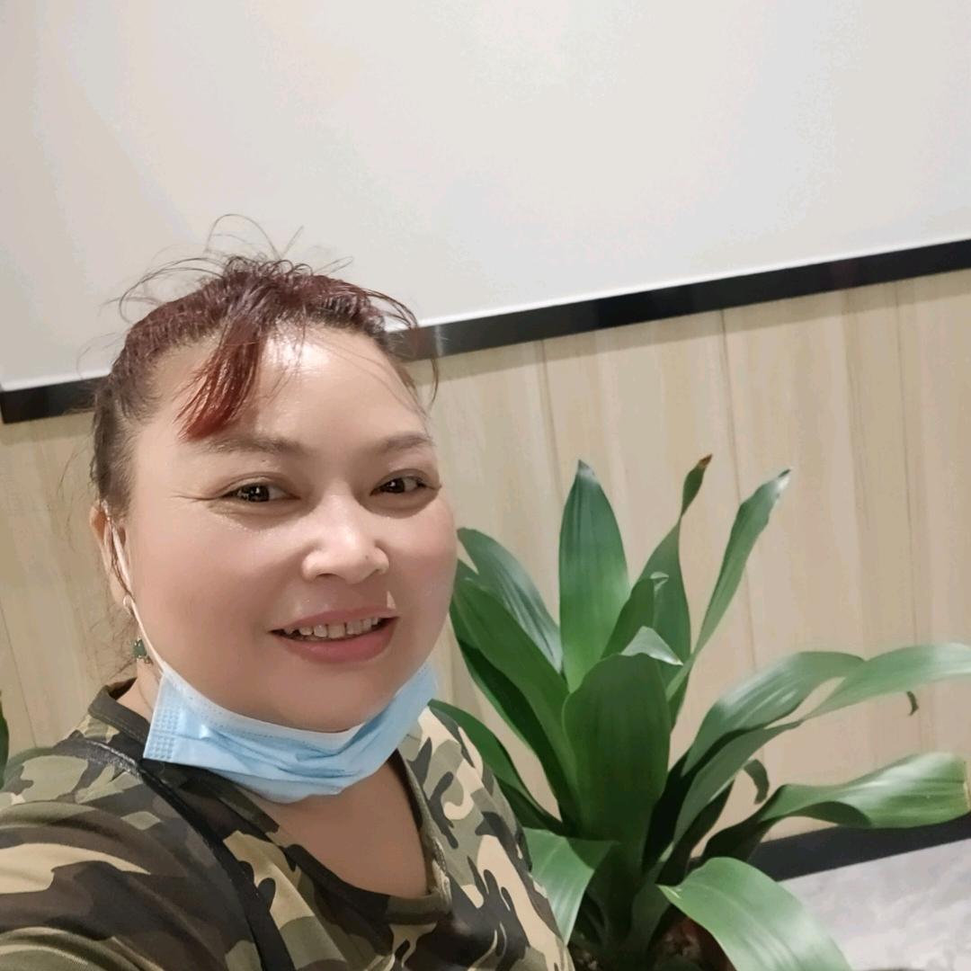 自甶飞翔的燕子