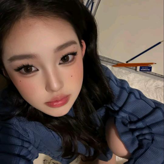 འཛུམ་འཛུམ་