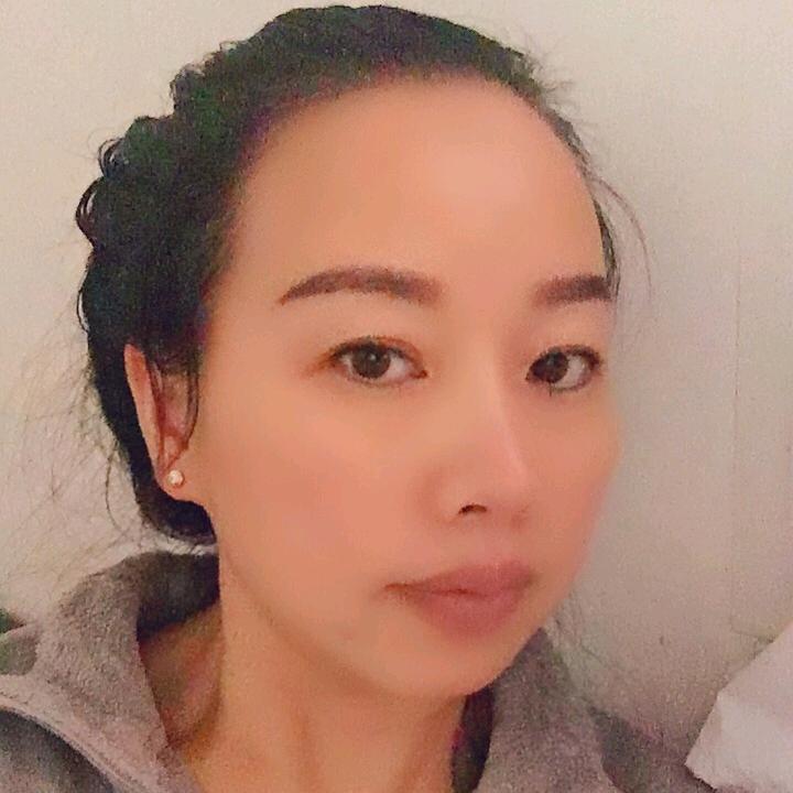 @沈家姑娘（销售眼镜框批发）