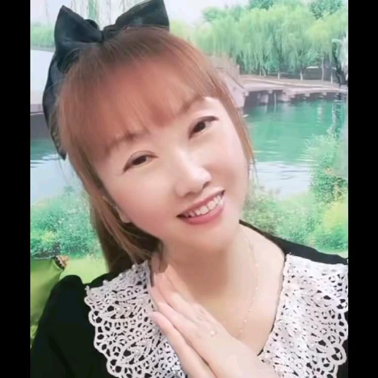 卓玛《Q男服饰》