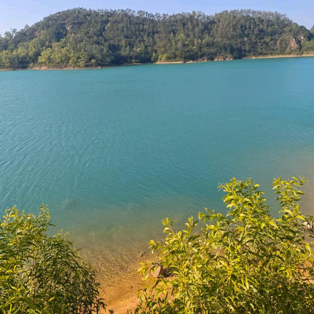 心如湖水