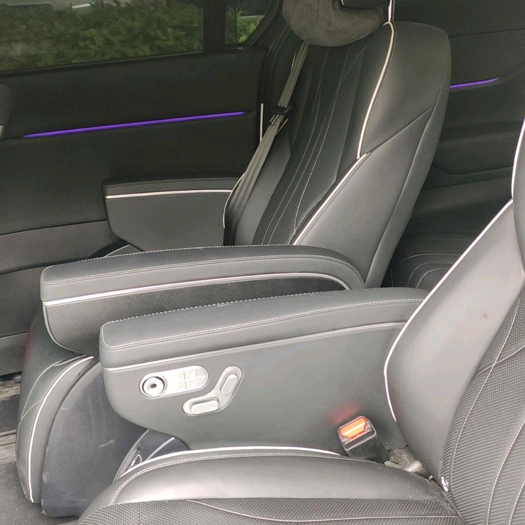 鹿邑郑州往返拼车-奔驰商务