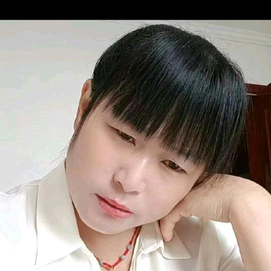 ai🌹笑🍀星🌻☘️🌲🌺