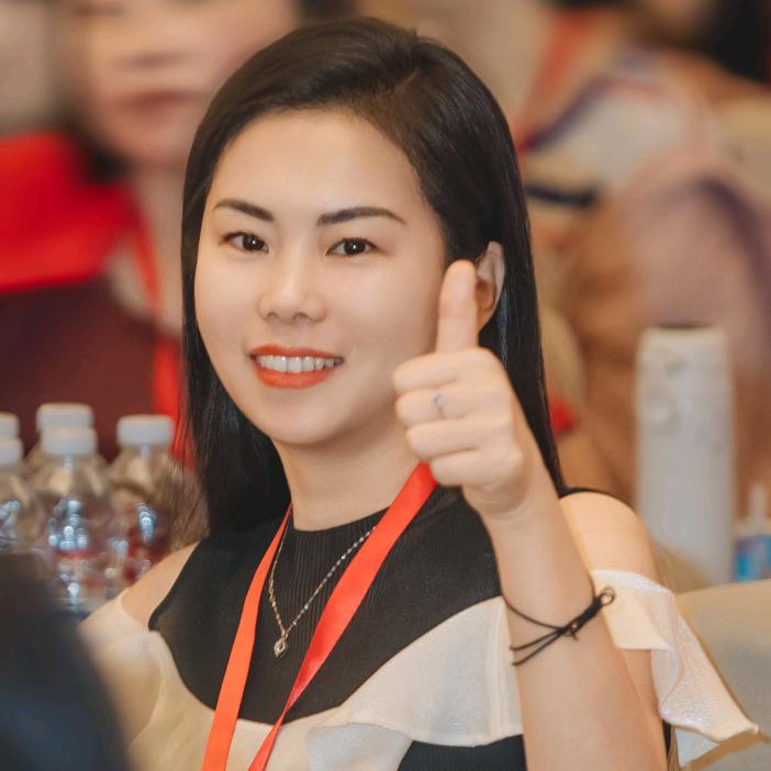 小富婆周红