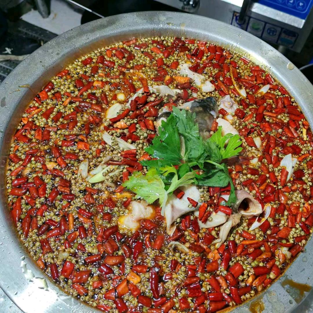 香鲜美蛙鱼火锅（安居区）