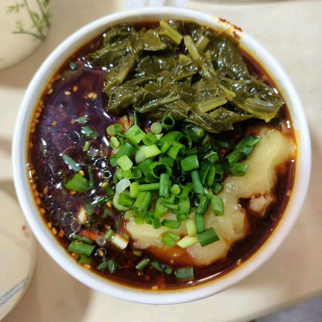 青川红梅灰搅团