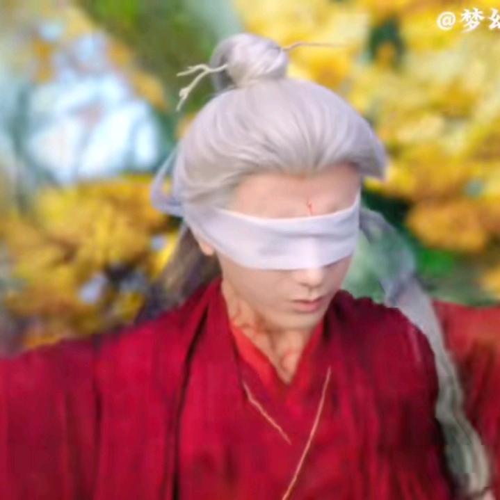 桃花月落