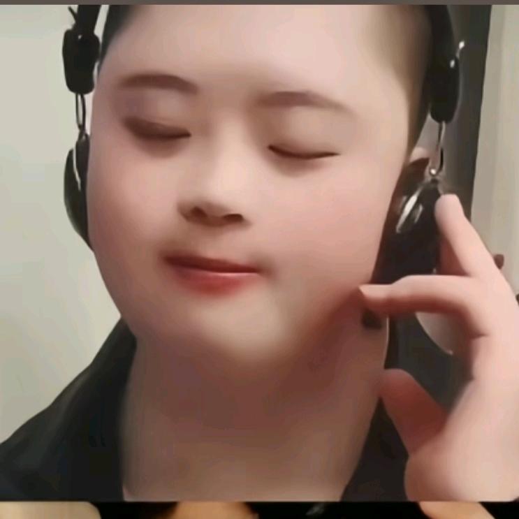 小谷围丁真（想上桌吃饭）