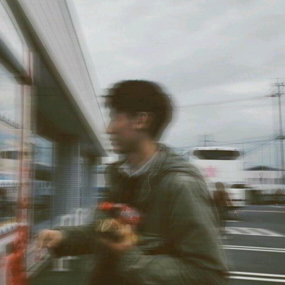 ¥..¥