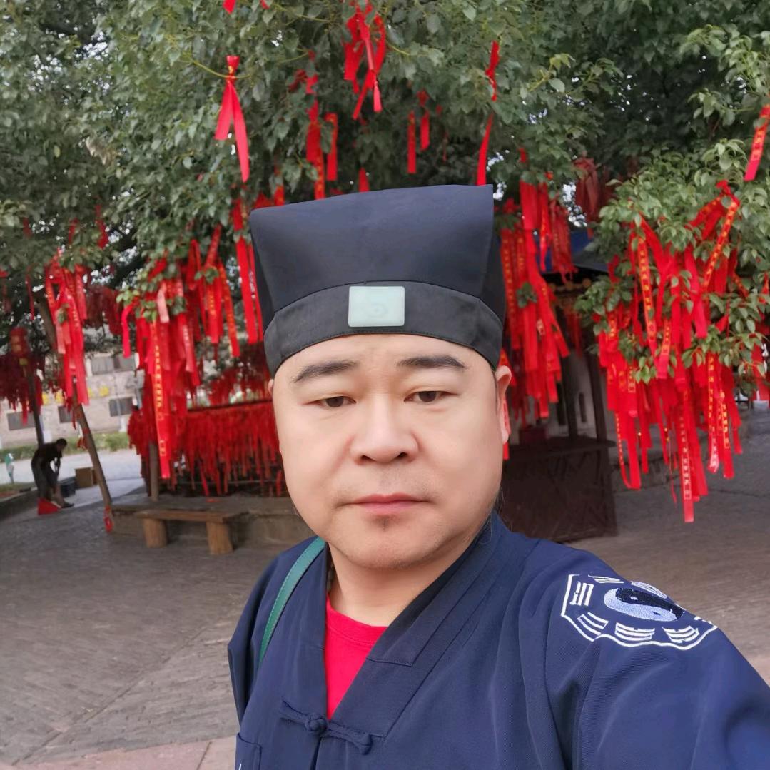 刘沿均