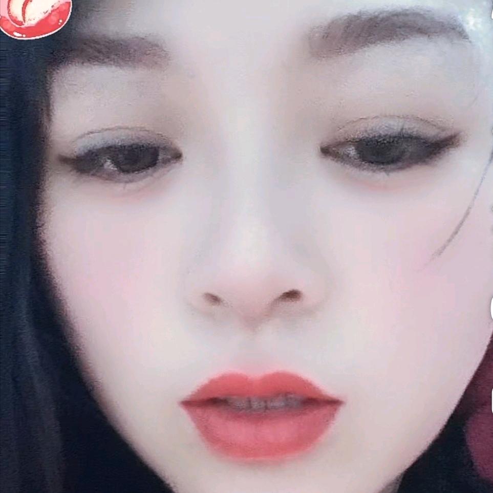 受伤傻妞