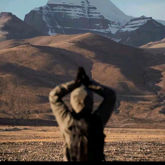 ལ་སྟོད་སྨྱུགསྲས།
