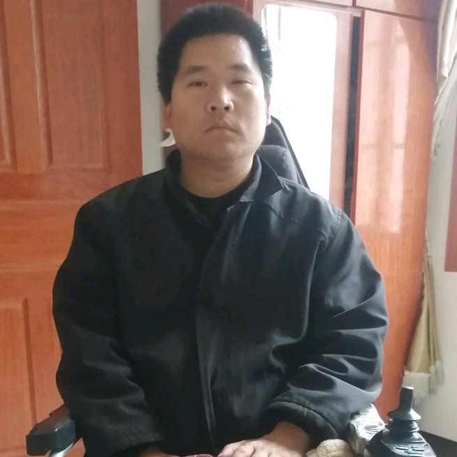 鸑䭪鶇
