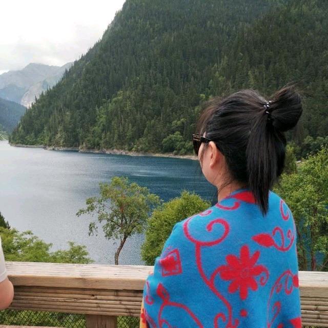 轻舟已过万重山
