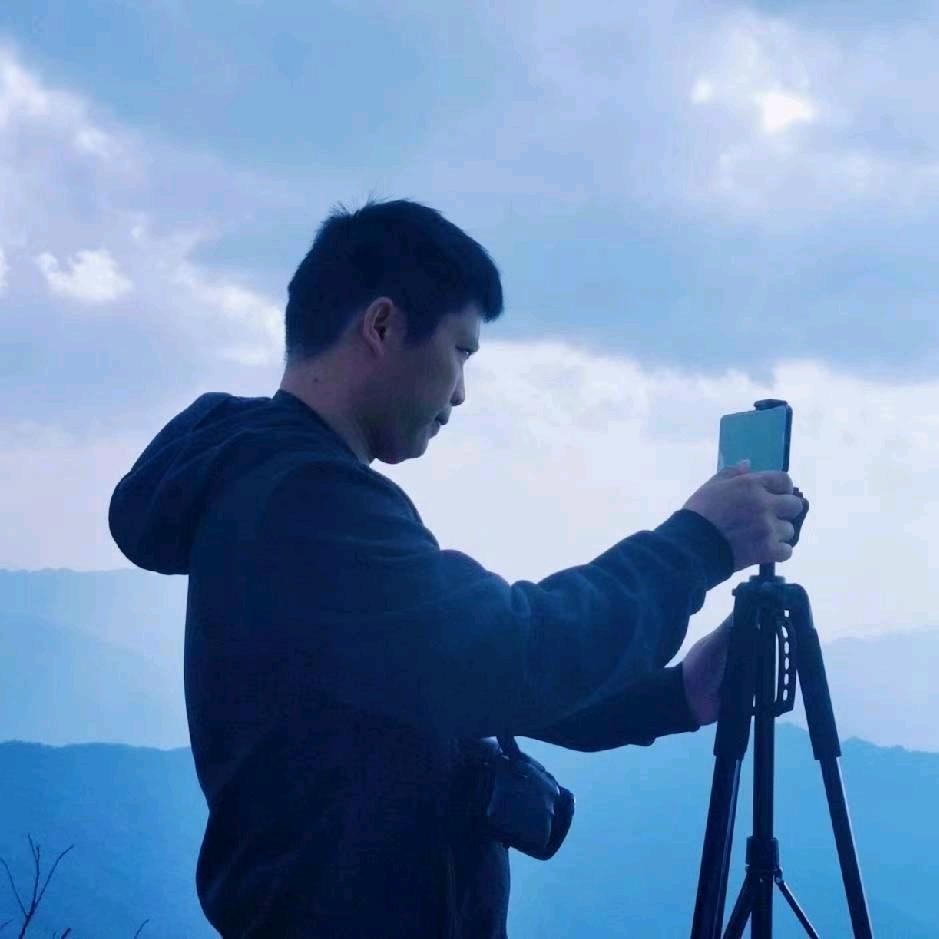 太阳哥🏀🔥꧔ꦿ࿐้🇨🇳