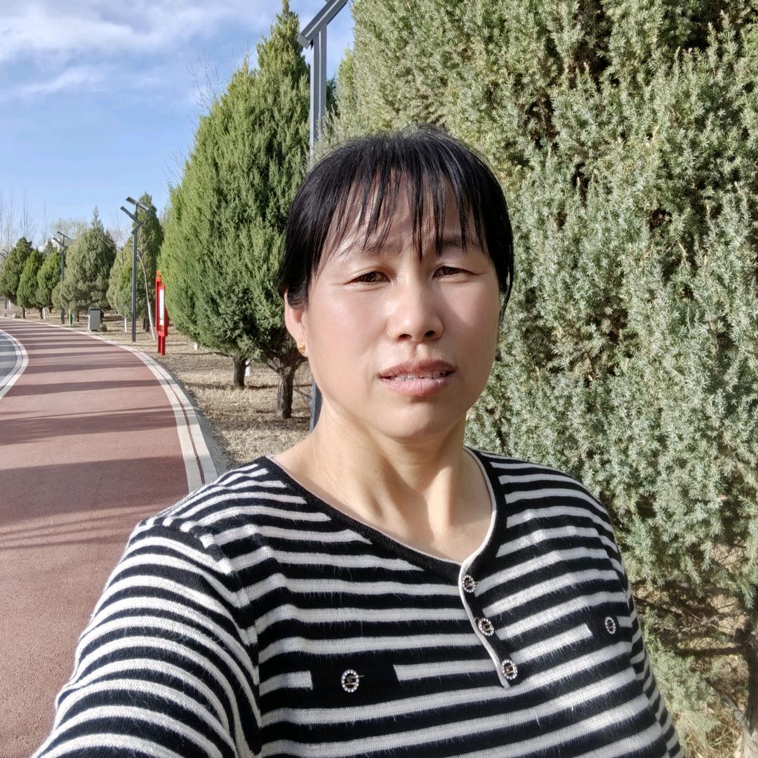 农村打工妹。
