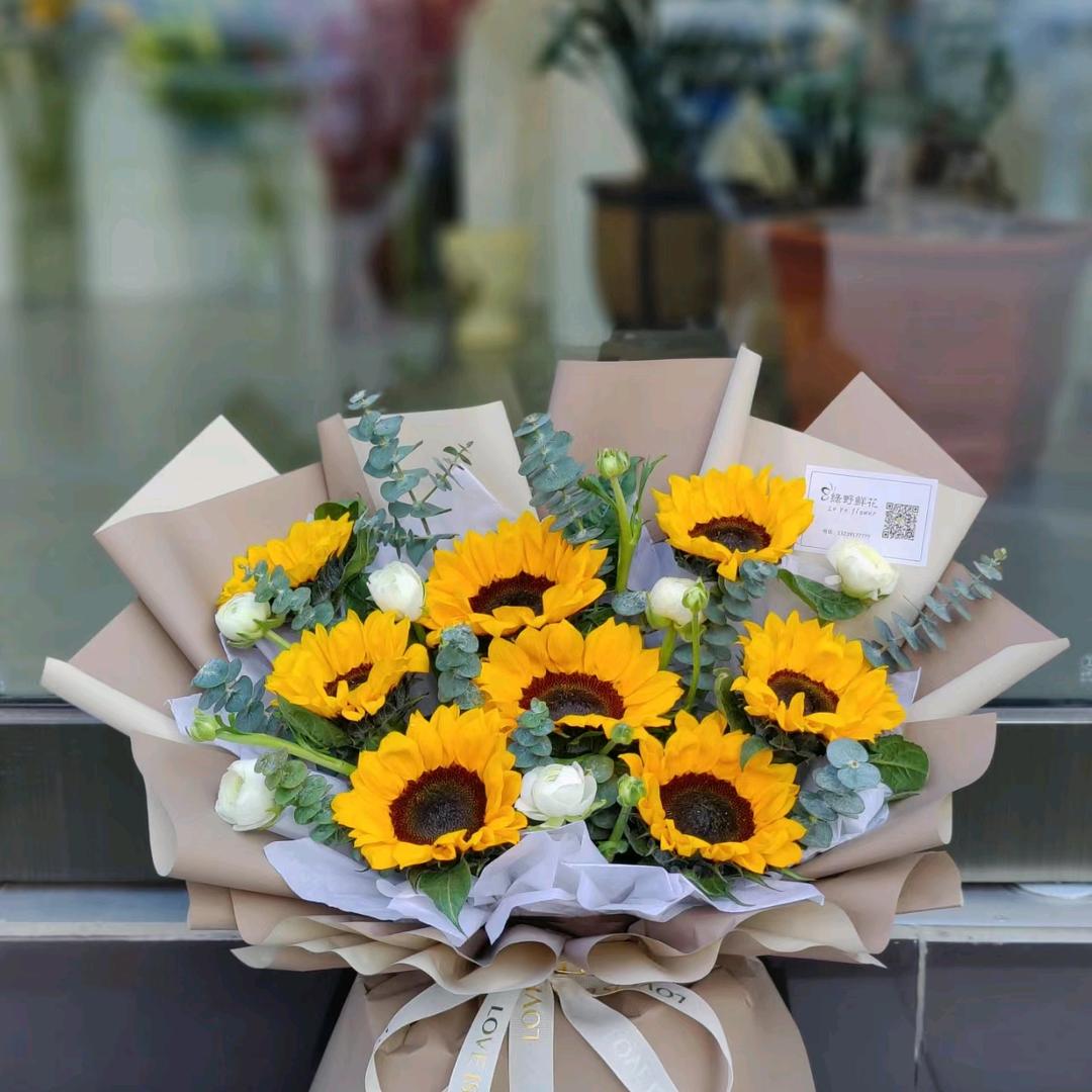 波密县木木花艺店🌹