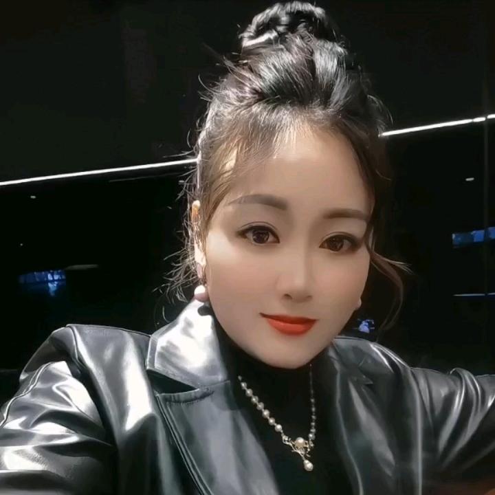 惠姐[经营石材行业]连界【世代昌荣店