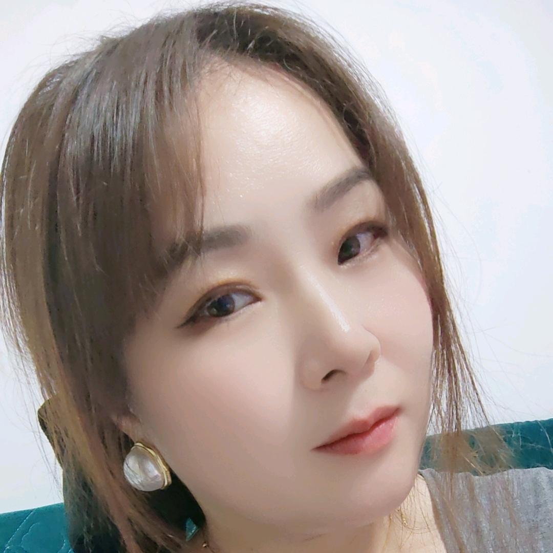 (小梨子)