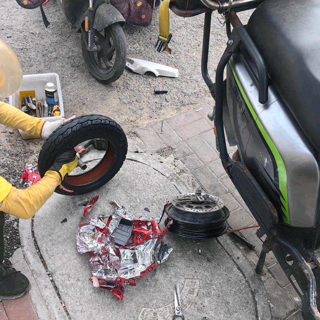 苏滁夜市修理摊