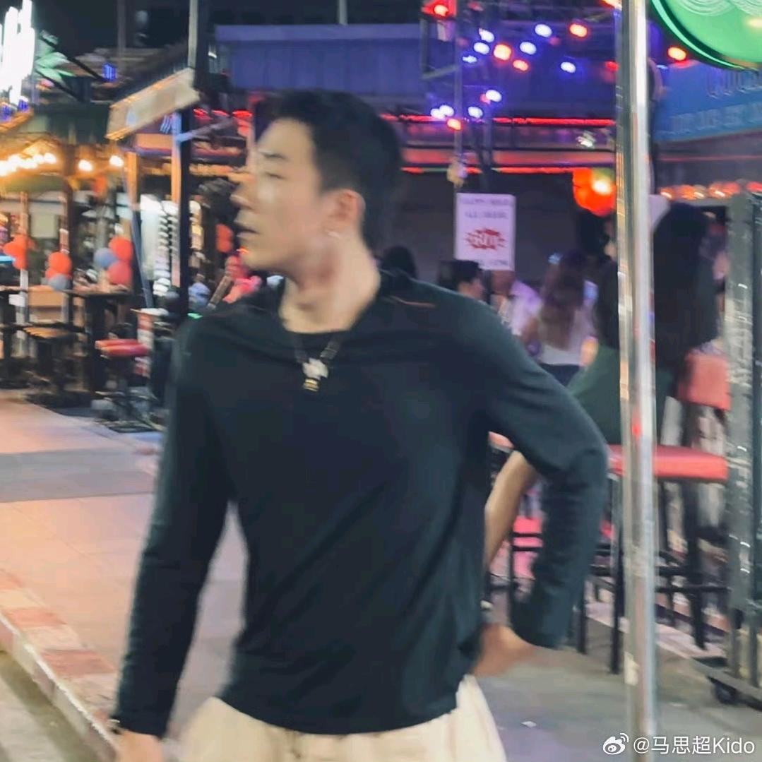 郑郑郑郑郑郑宁🏸