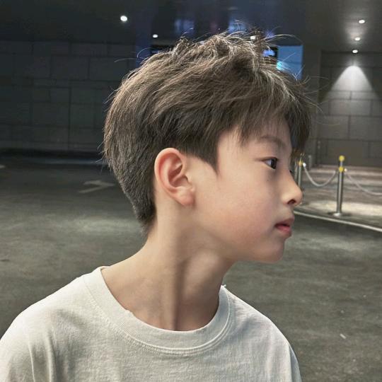 凳小阳·