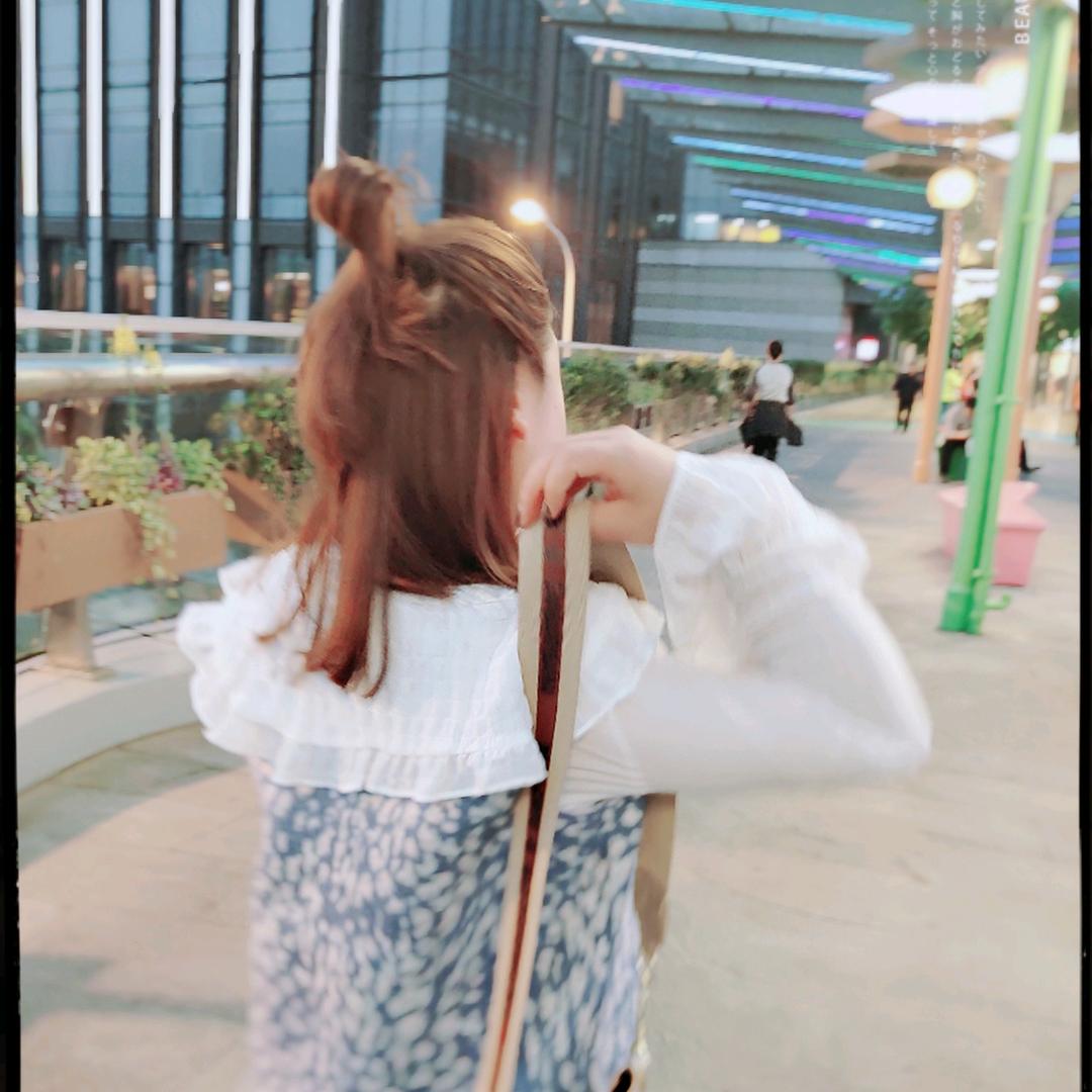 丽娜