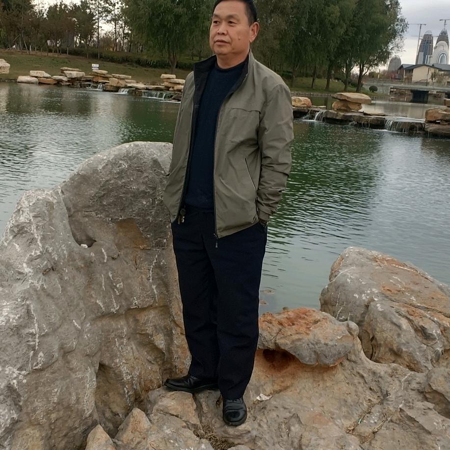 做快乐的自已