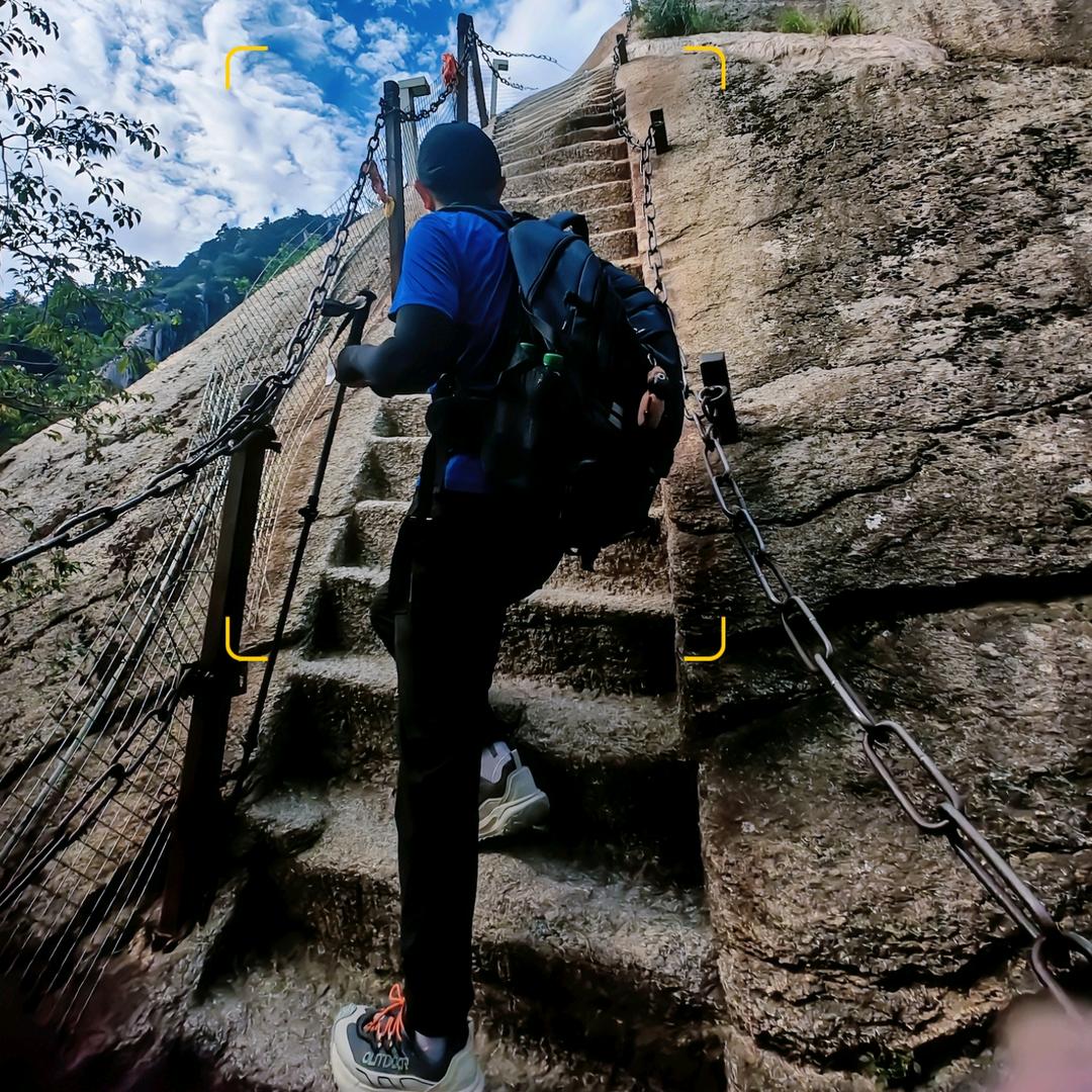 华山陪爬达子【本地陪爬+旅拍】