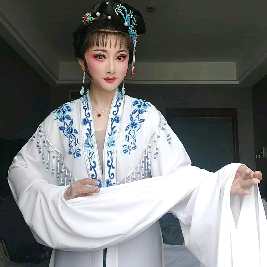 越剧飘飘