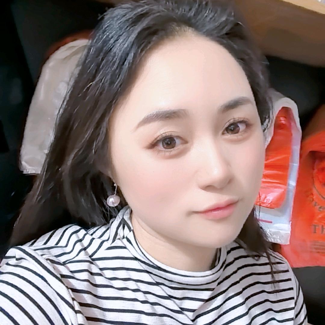 周粥呀