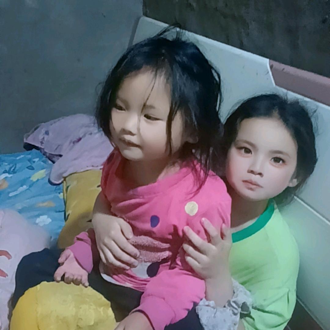 我是九歌两个女儿的爸爸