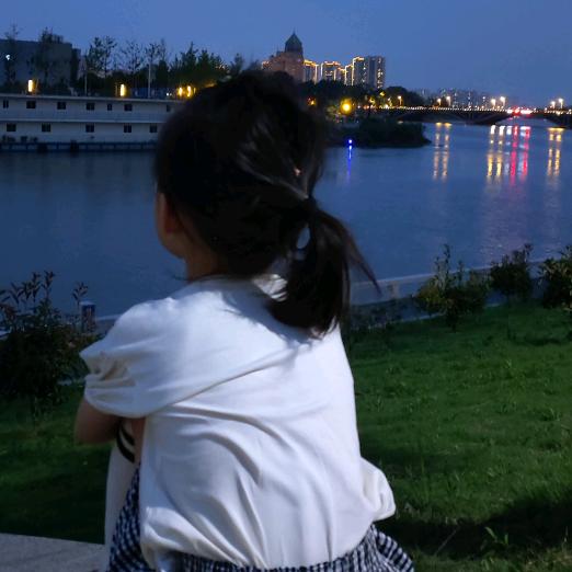 记一忘三二