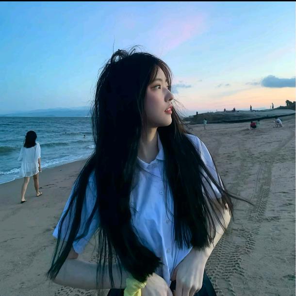 郁闷的阿愿.