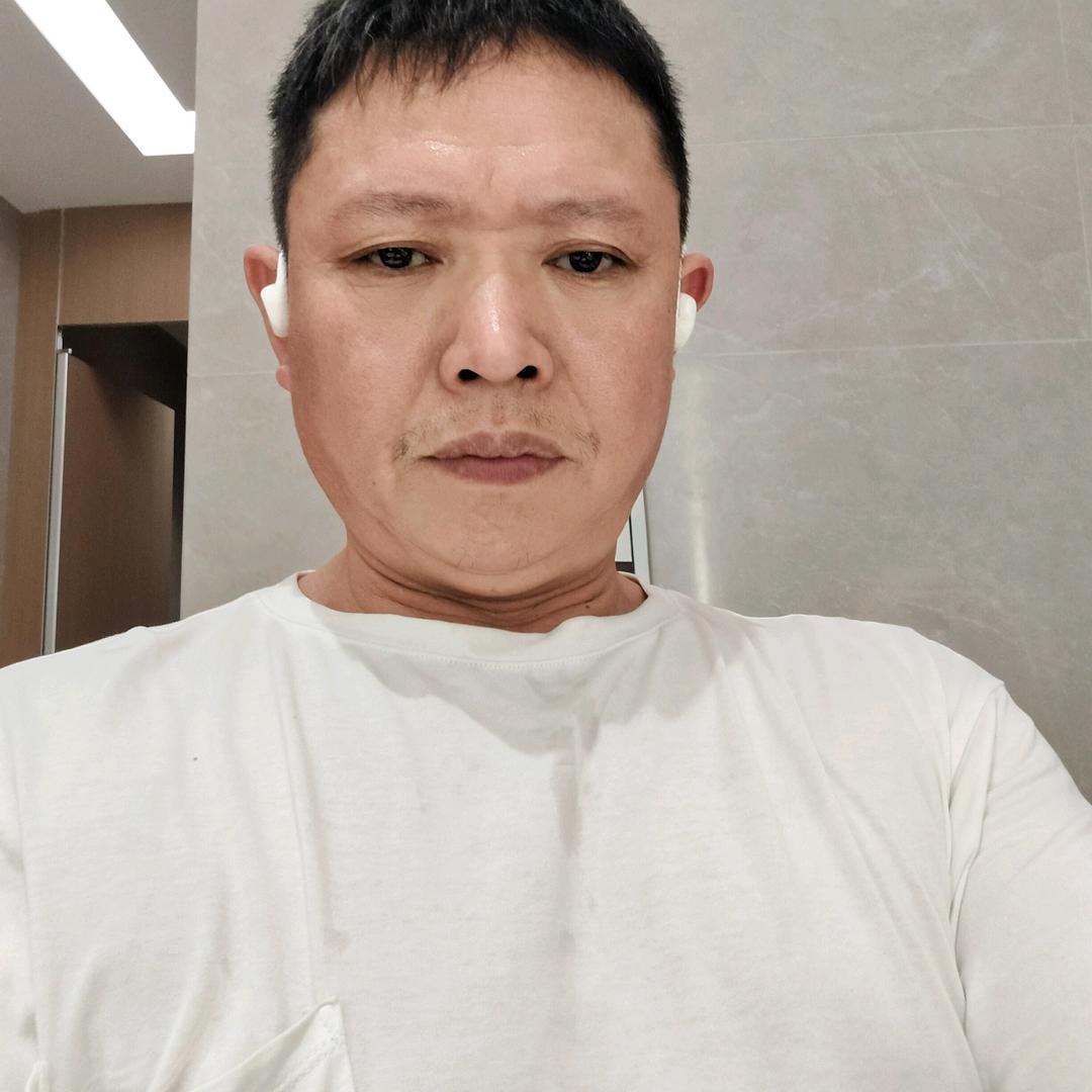 贺富强