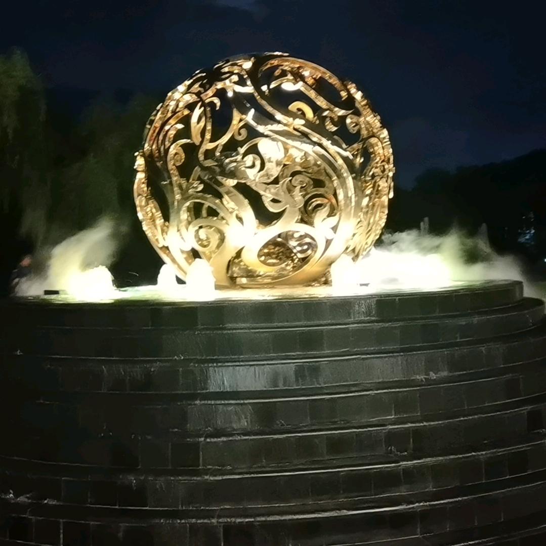 彤宝麻麻