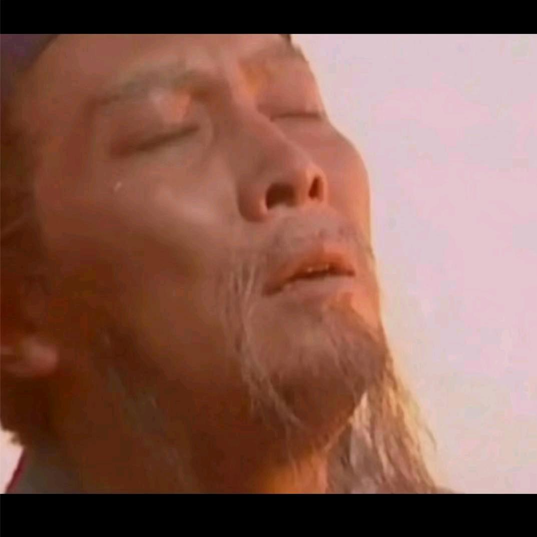 以夜为画用孤独点缀