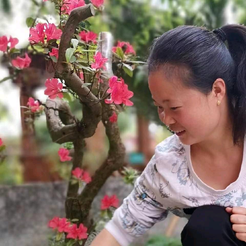 福寿堂花圈厂朱丹