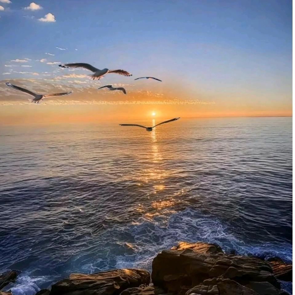 grinning all the tim