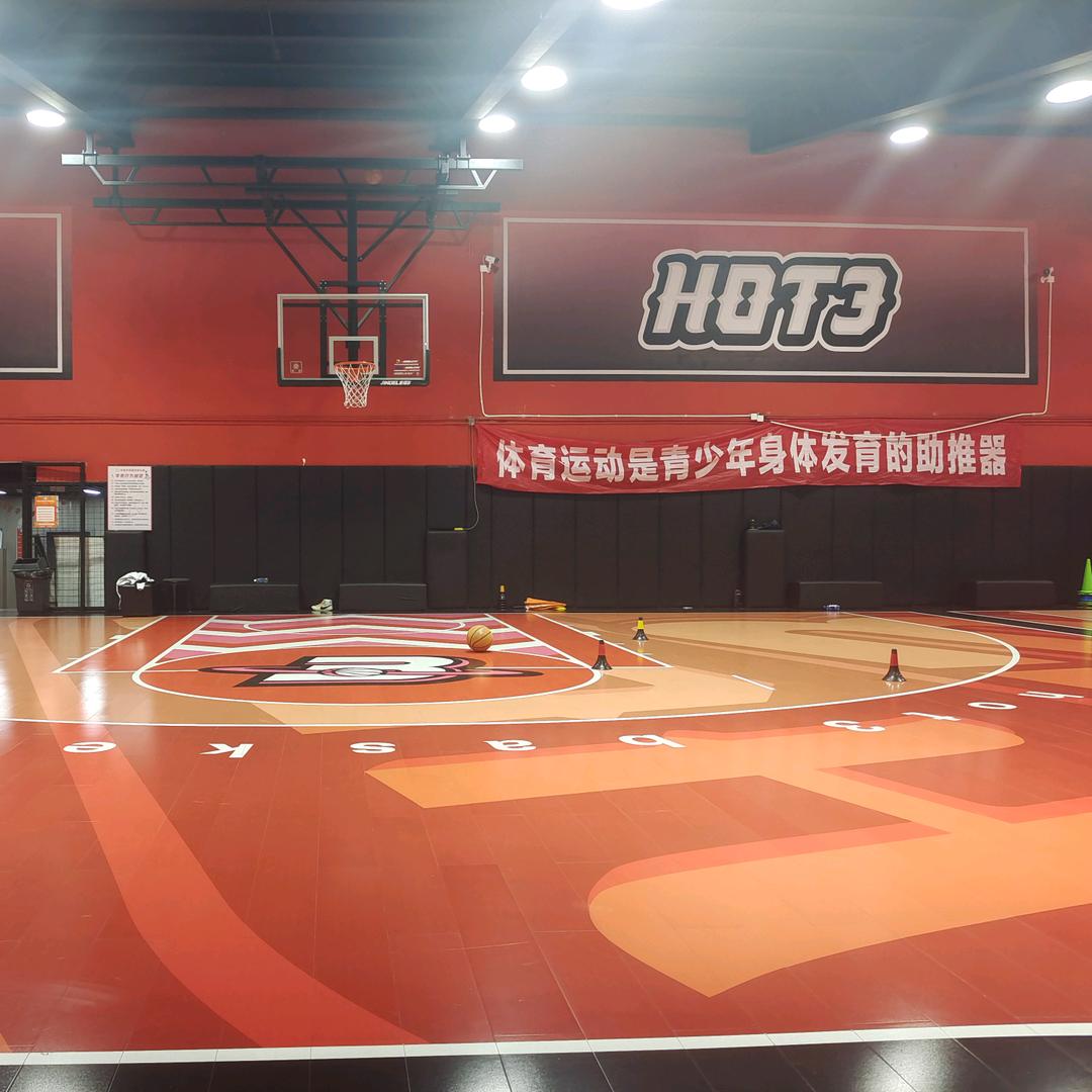 朱峰未来篮球-吴教练