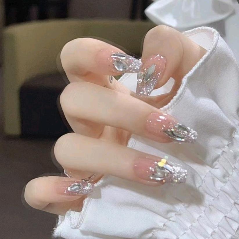 丶ღ💞ꦿ余[玫瑰]生💞随💝心꧔᭄