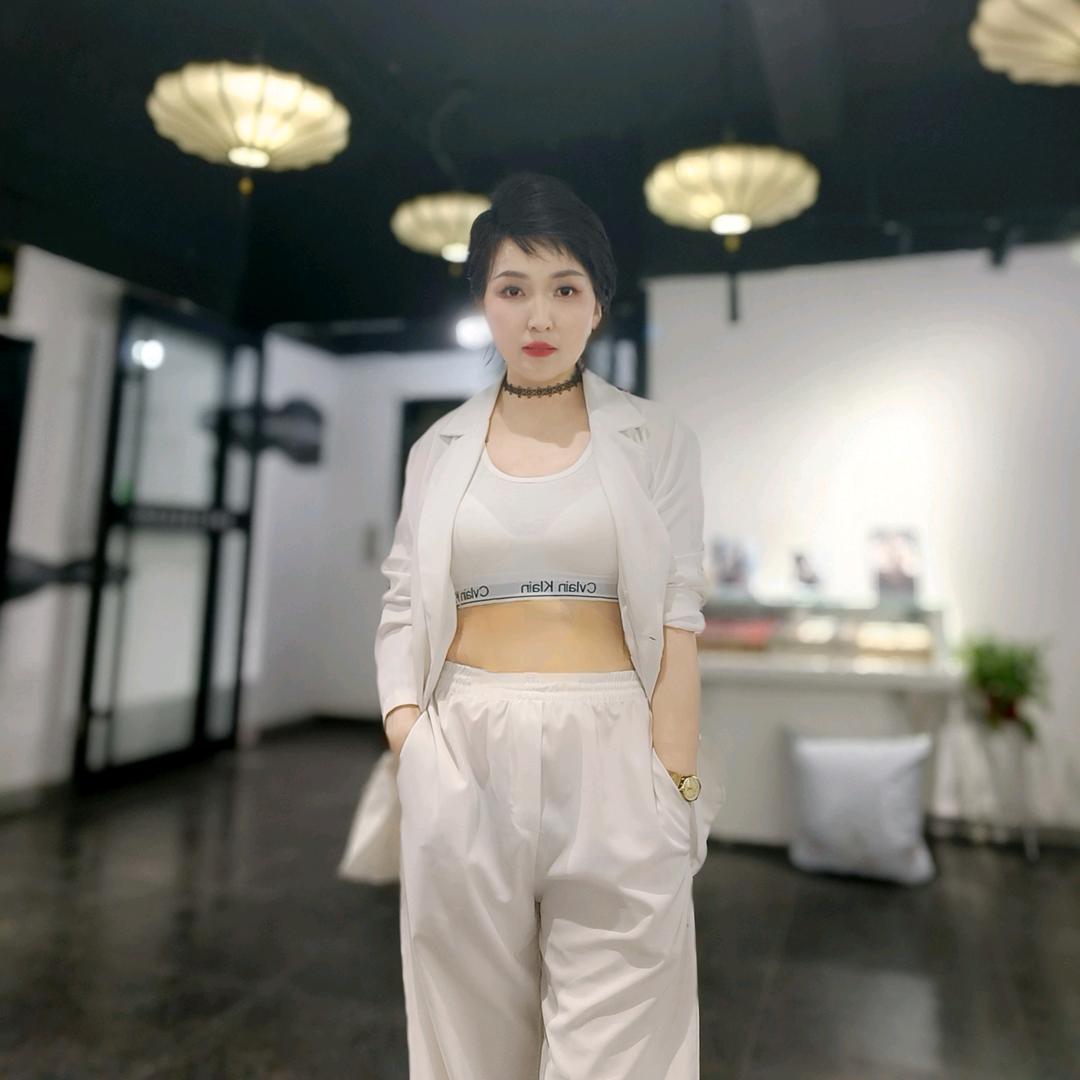 🌻许三妞🌻