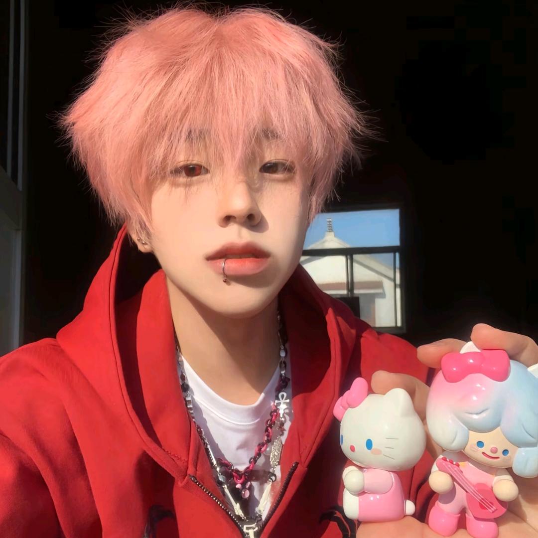 小九（再瘦20斤就好了）