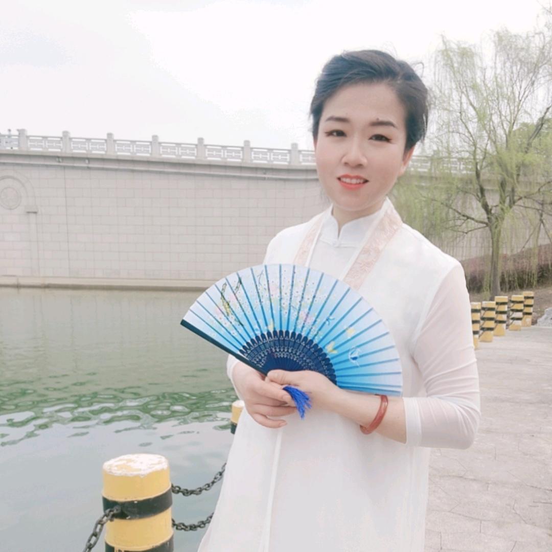 白莲花