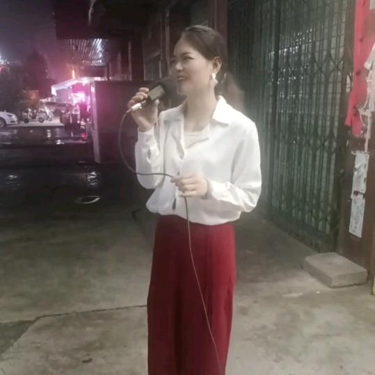 小雷爱唱歌