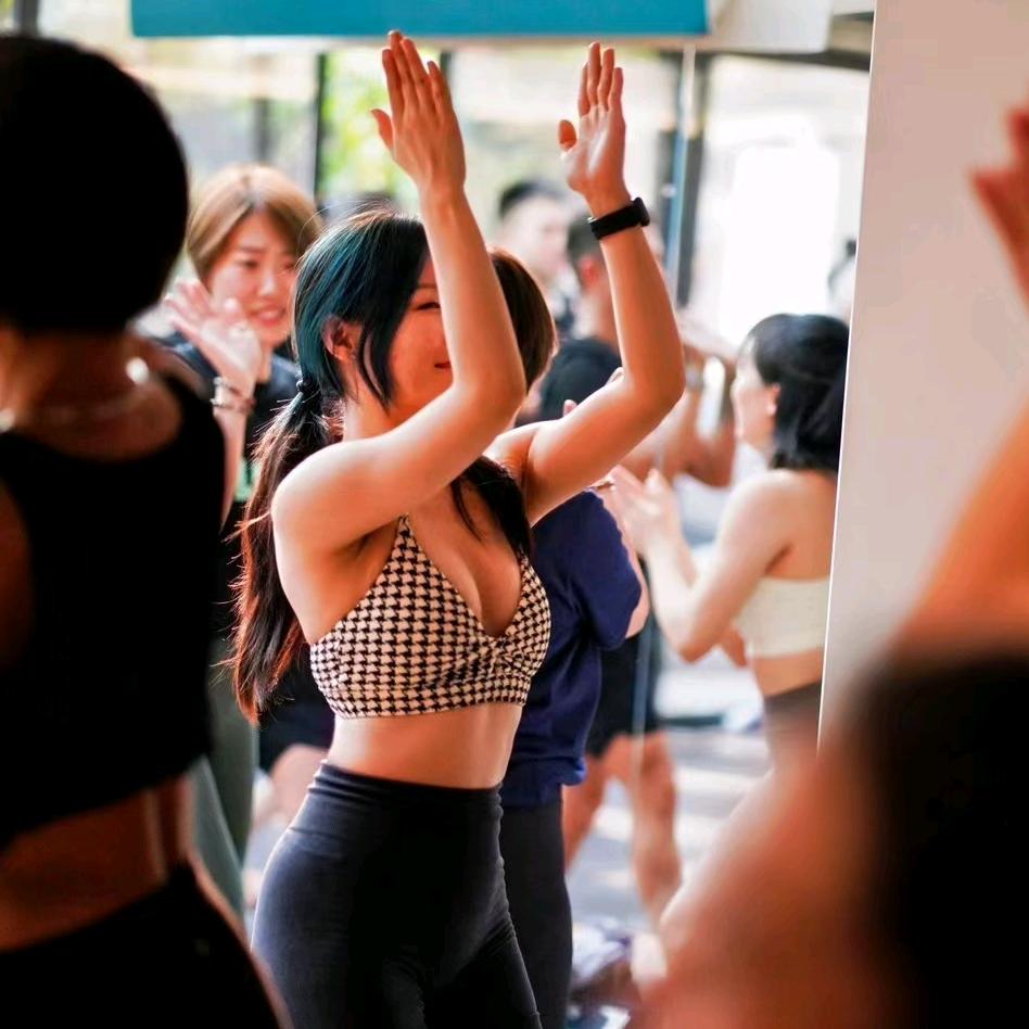 易胖女孩蛮蛮（已瘦30斤）