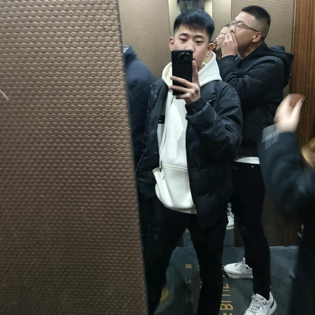 阿军的《朋友圈》